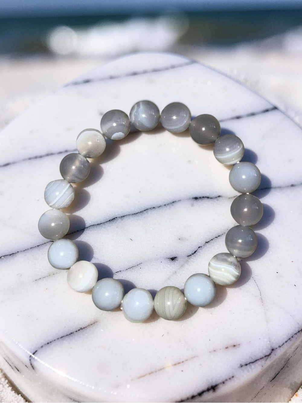 10mm Gray Banded Agate Bracelet 🩶